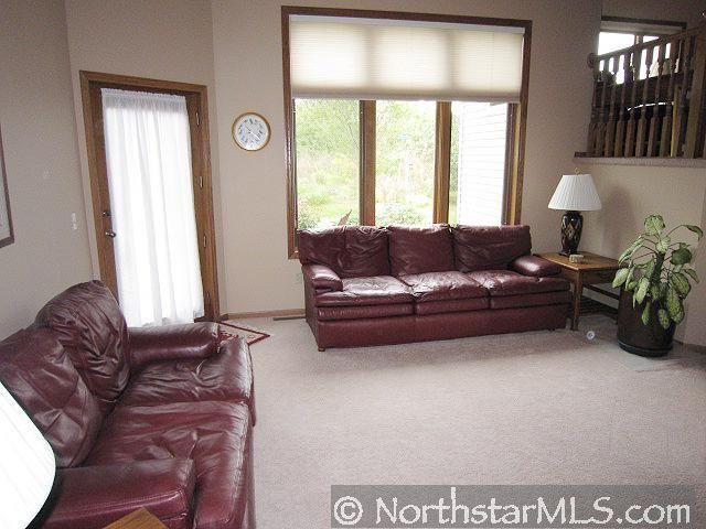 700 Granite Dr, Eagan, MN 55123