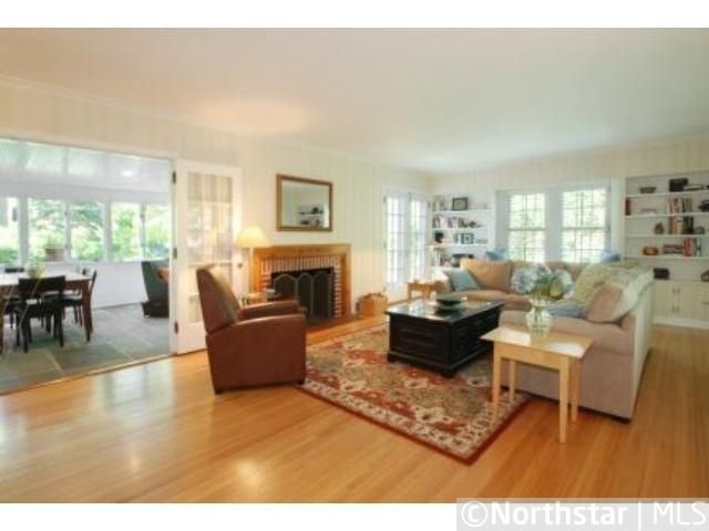 1000 Tyrol Trl, Golden Valley, MN 55416