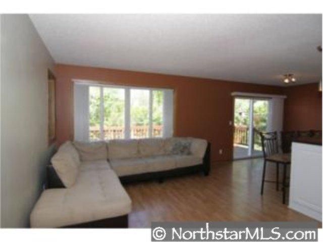 1711 Finch Ln, Mound, MN 55364