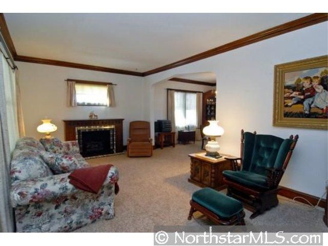 771 Howell St N, Saint Paul, MN 55104