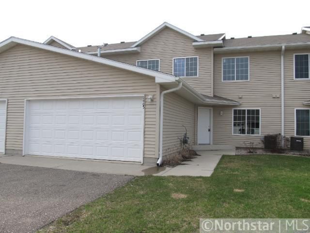 1405 Elsie Dr, Glencoe, MN 55336