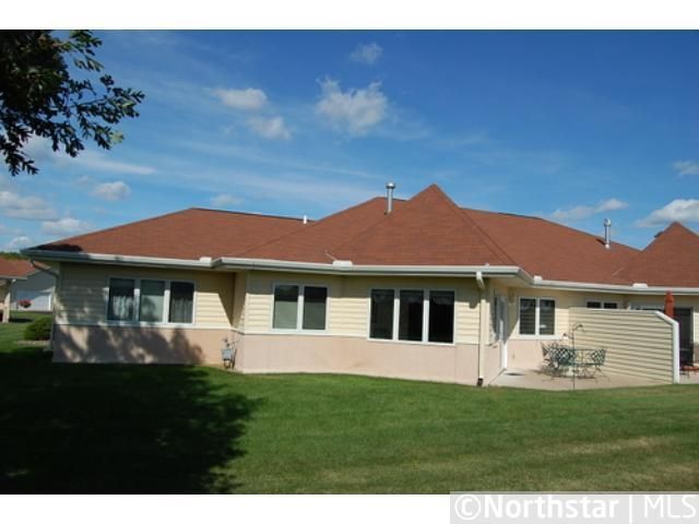12985 Evergreen Dr, Lindstrom, MN 55045