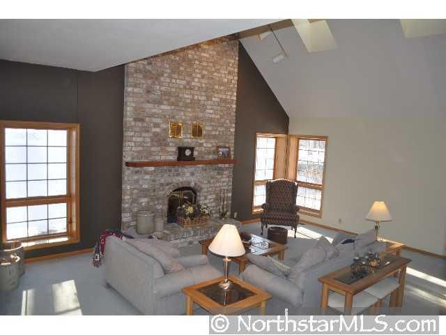 8130 Saint Croix Trl S, Hastings, MN 55033