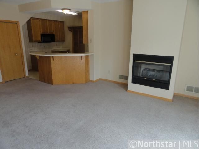 8797 Branson Dr, Inver Grove Heights, MN 55076