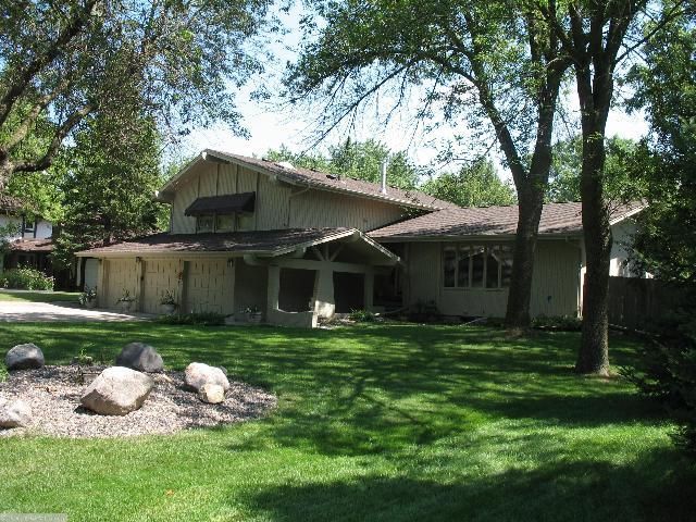 6009 View Ln, Edina, MN 55436