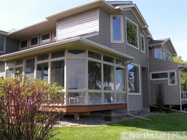 420 Central Point Rd, Lake City, MN 55041