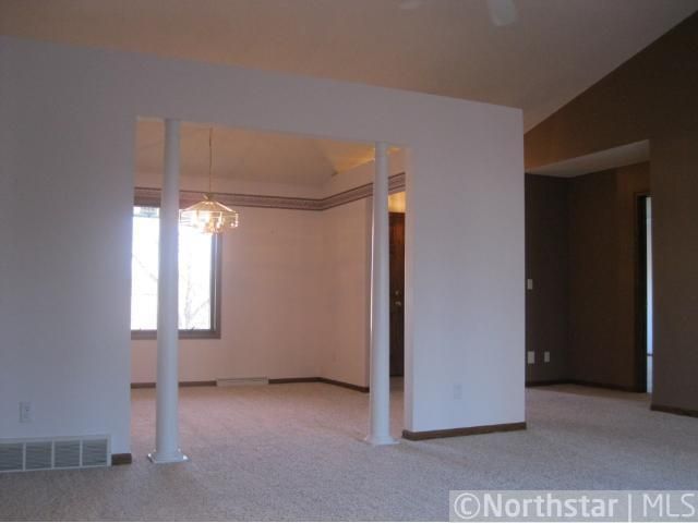 2524 Oriole Cir, Red Wing, MN 55066