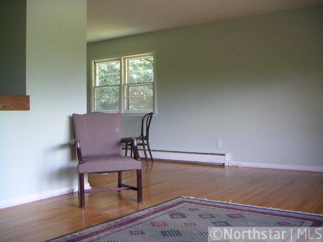 125 Turnham Rd, Maple Plain, MN 55359