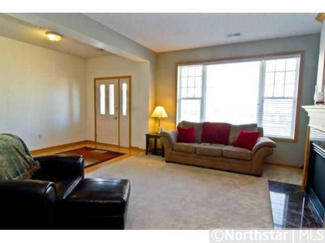 11345 Stratton Ave #114, Eden Prairie, MN 55344