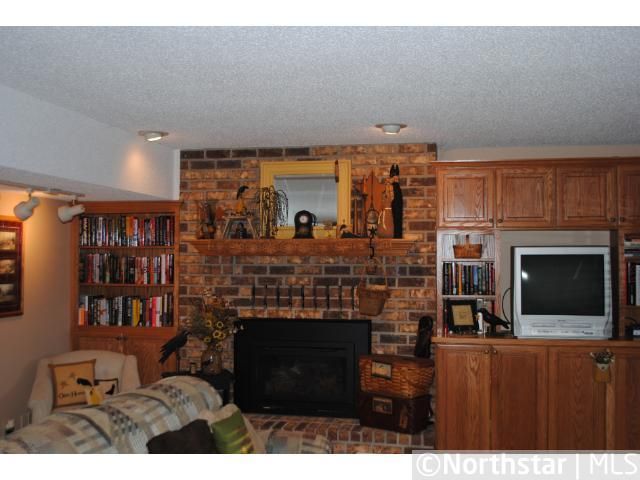 1735 123rd Ln NW, Coon Rapids, MN 55448