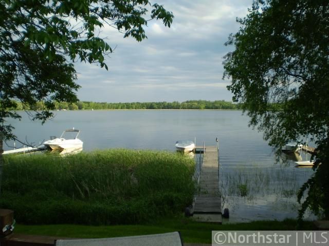 1864 N Ham Lake Dr NE, Ham Lake, MN 55304