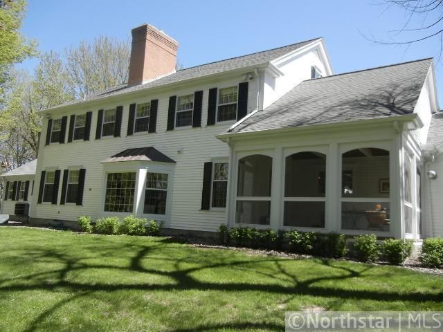 12797 325th St, Lindstrom, MN 55045