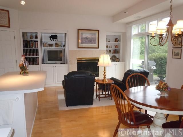 5555 Dewey Hill Rd #105, Edina, MN 55439