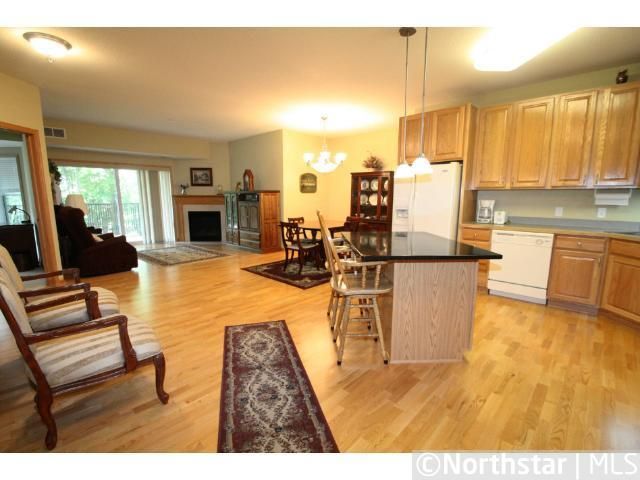 9165 Comstock Ln N #109, Maple Grove, MN 55311