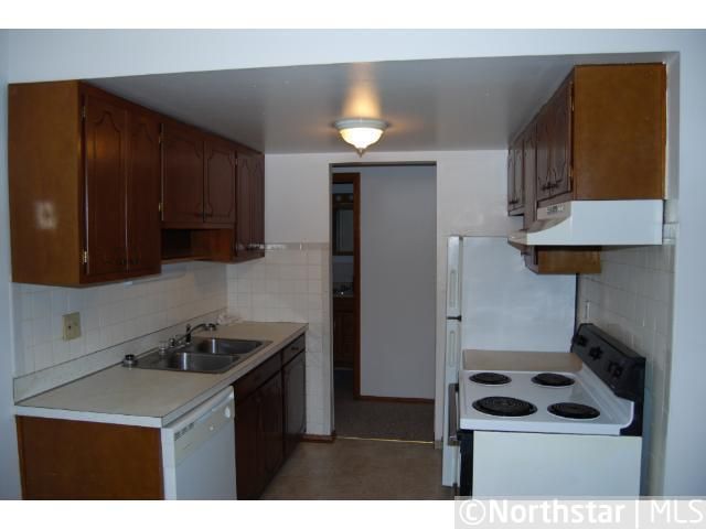 6101 Beard Ave N, Brooklyn Center, MN 55429