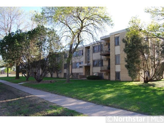 6101 Beard Ave N, Brooklyn Center, MN 55429