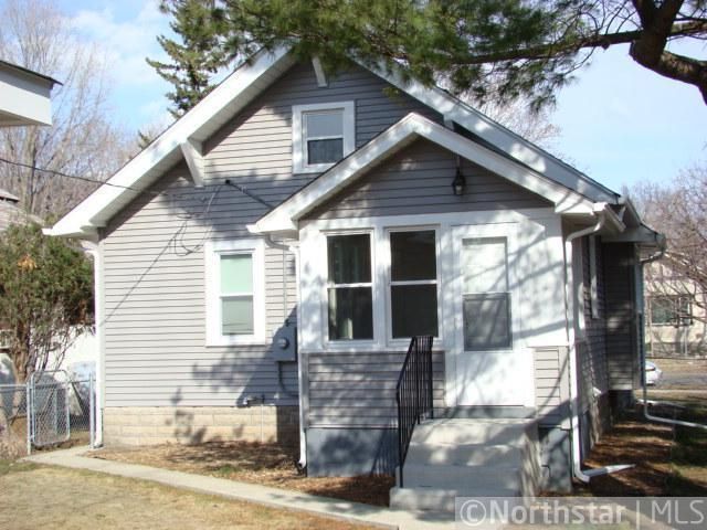 3229 Humboldt Ave N, Minneapolis, MN 55412