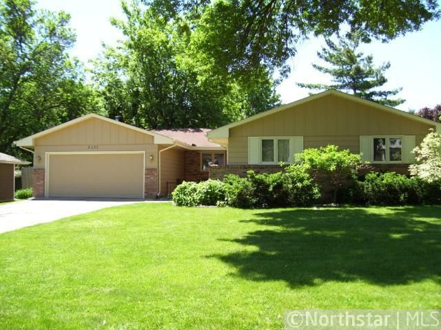 2177 Sioux Blvd, New Brighton, MN 55112