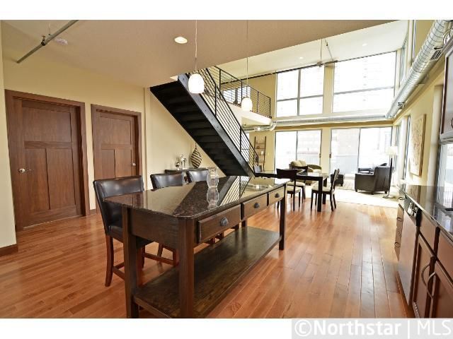 521 7th St #703, Minneapolis, MN 55415