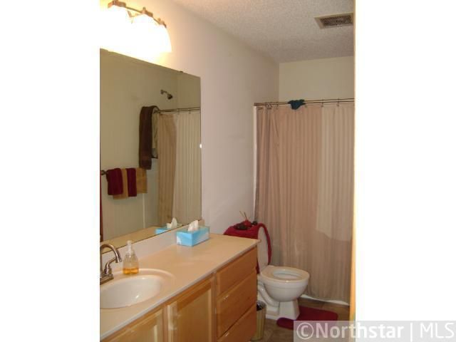 947 Maryland Ave E, Saint Paul, MN 55106