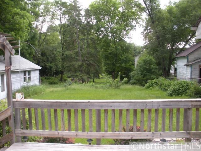9085 E River Rd NW, Coon Rapids, MN 55433