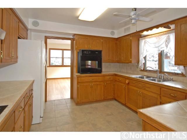 3924 Xylon Ave N, New Hope, MN 55427