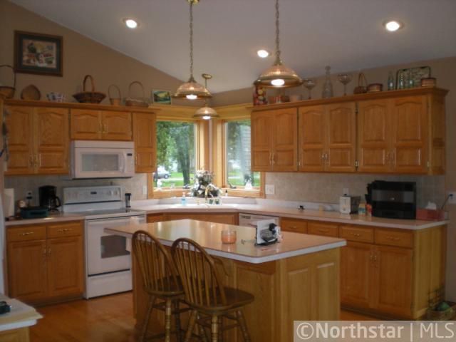 509 Northstar Ct, Sartell, MN 56377