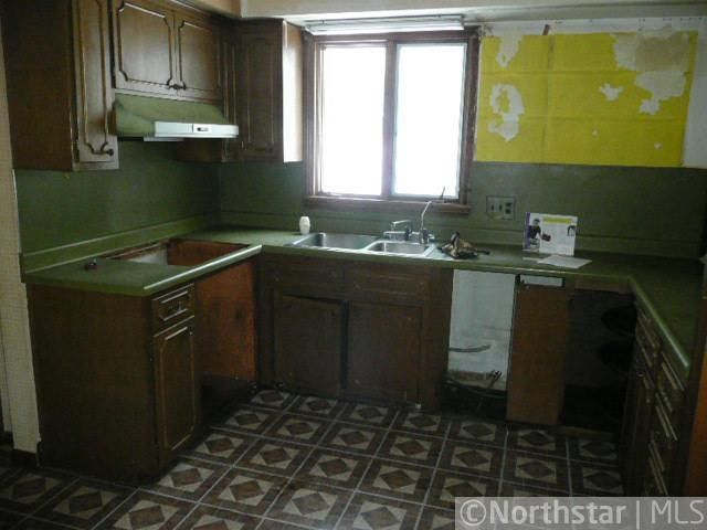 99 George St E, West Saint Paul, MN 55107
