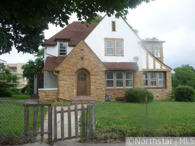 99 George St E, West Saint Paul, MN 55107