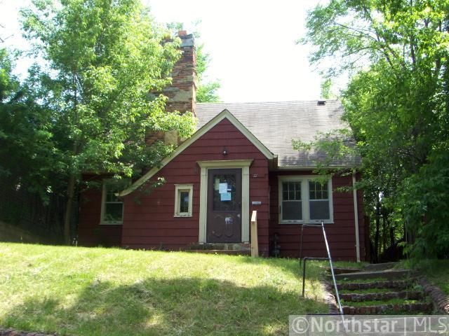 1130 6th St E, Saint Paul, MN 55106