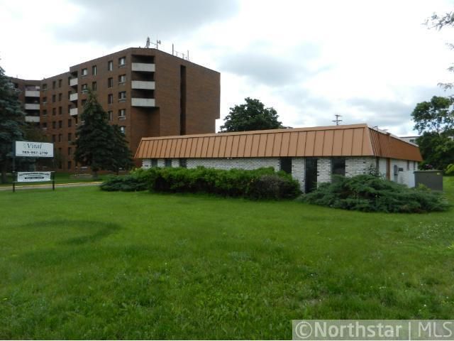 5831 74th Ave N, Brooklyn Park, MN 55443