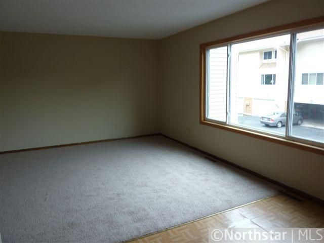 1806 113th Ln NW, Coon Rapids, MN 55433
