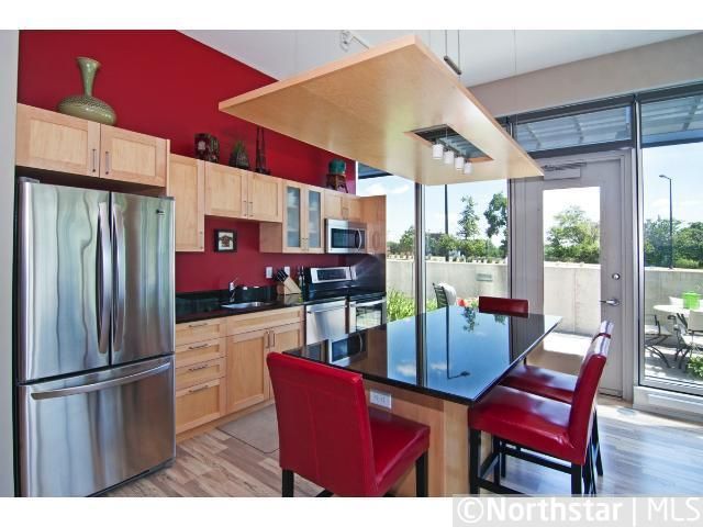 8151 33rd Ave S #106E, Bloomington, MN 55425