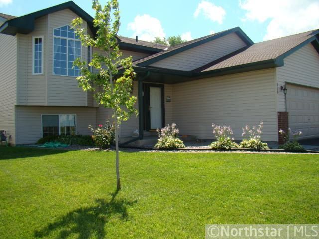 610 Buffalo Hills St, Buffalo, MN 55313