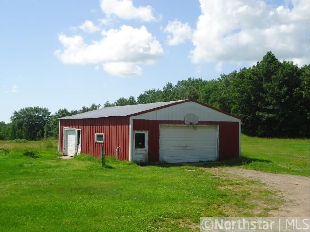 18813 Knob Rd, Grasston, MN 55030