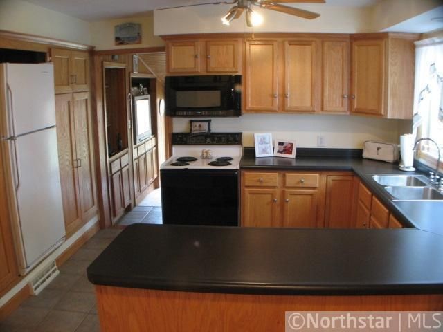 707 Locust Ave, Menomonie, WI 54751