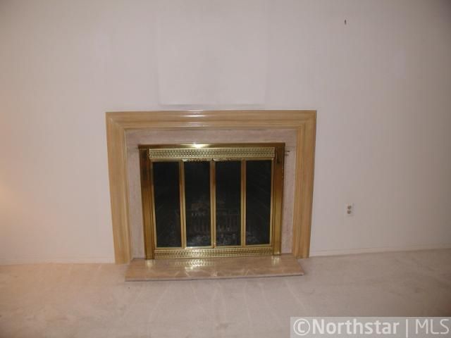 3412 Oak Ridge Rd #207, Minnetonka, MN 55305