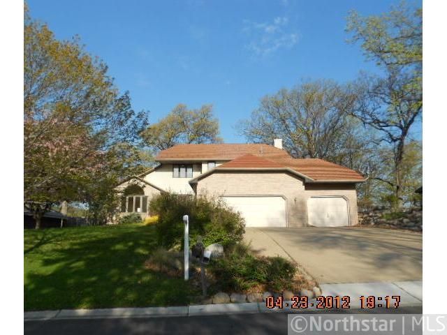 7745 Kingsview Ln N, Maple Grove, MN 55311