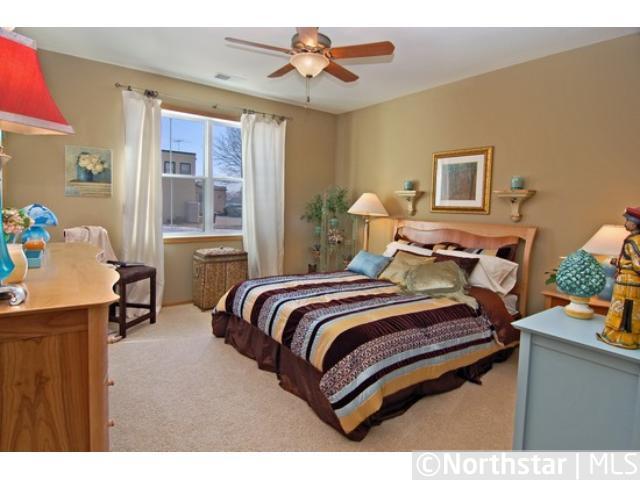 185 Hamel Rd #103, Medina, MN 55340