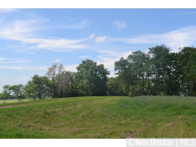 13280 62nd St, Mayer, MN 55360
