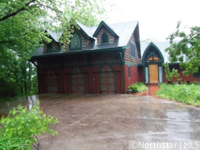 315 Townes Ln, Wayzata, MN 55391