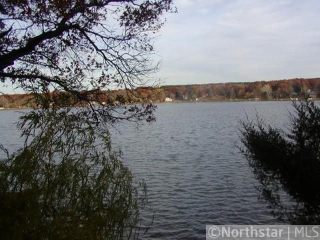 11523 42nd St SE, Clear Lake, MN 55319