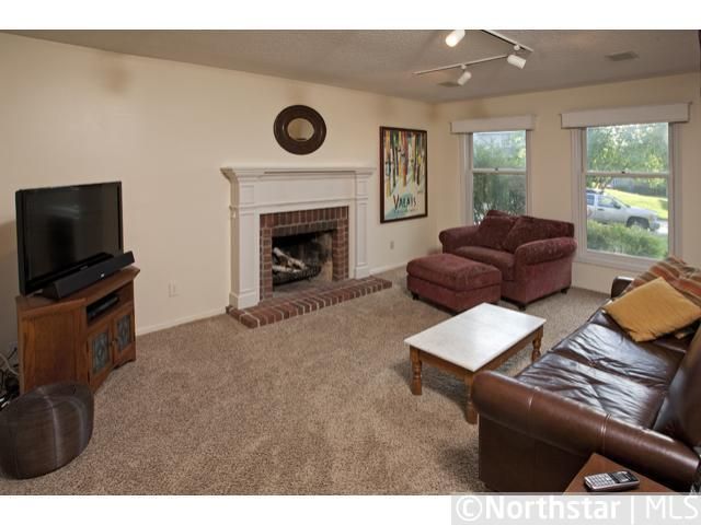 6105 Mc Kinley Cir, Excelsior, MN 55331