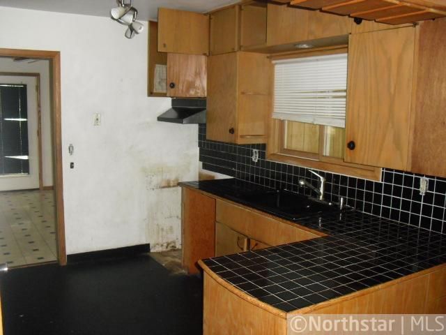 1115 E Saint Germain St, Saint Cloud, MN 56304