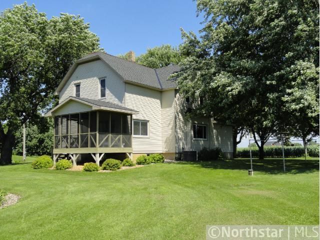 15080 Yale Ave, Hamburg, MN 55339
