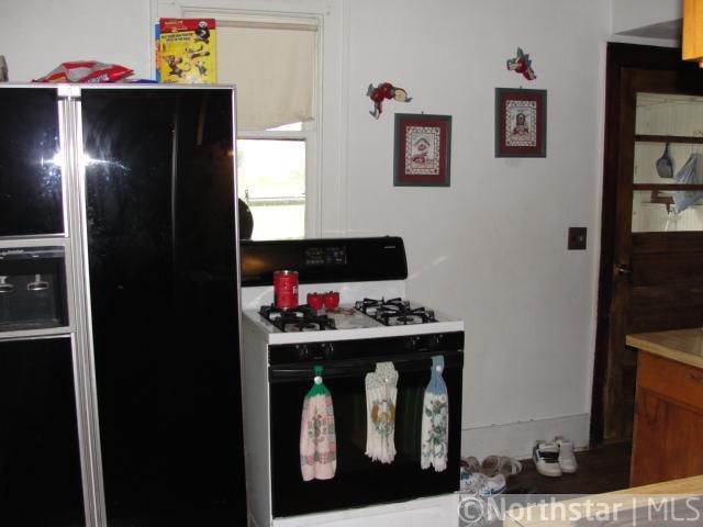 220 Central Ave N, Milaca, MN 56353