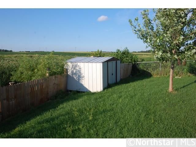 950 Cedar Ave N, Maple Lake, MN 55358