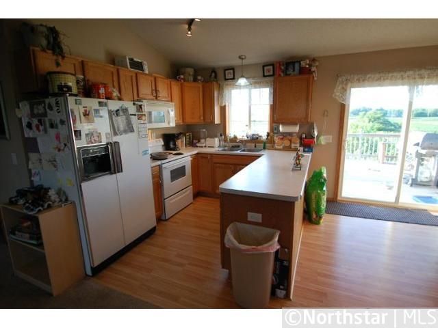 950 Cedar Ave N, Maple Lake, MN 55358