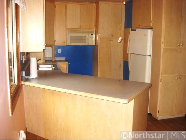 719 4th St S, Sauk Rapids, MN 56379