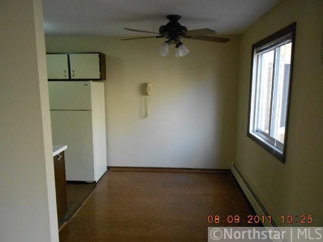 333 8th St SE #104, Minneapolis, MN 55414